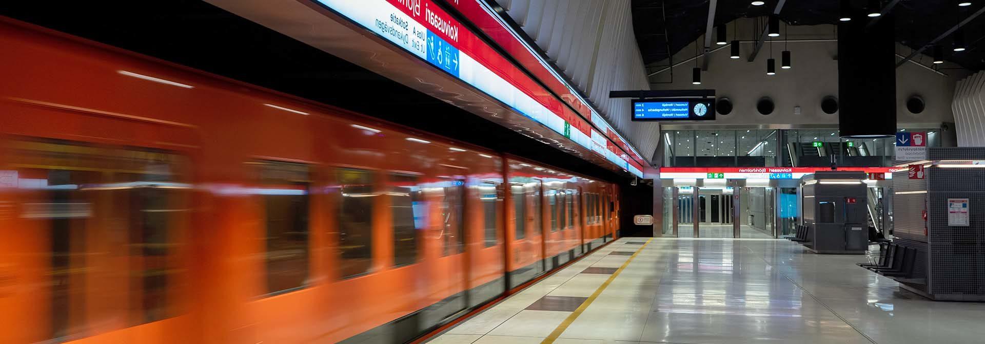 Die Situationsbewusstseinsplattform von Helsinki sichert die U-Bahn von Helsinki